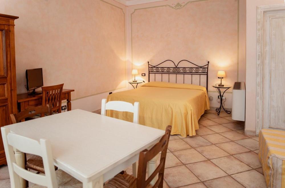 Hotel Rossi Манчіано Екстер'єр фото